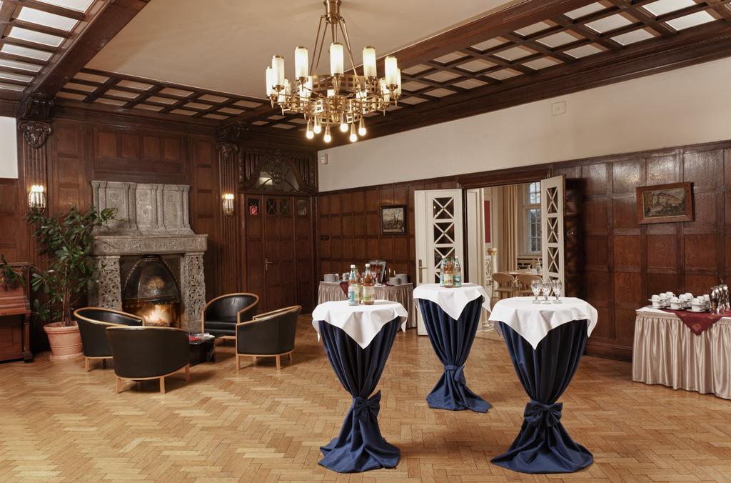 Hotel Schloss Schweinsburg Neukirchen-Pleiße Interiér fotografie